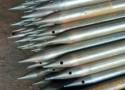 新昌隧道钢花管现货